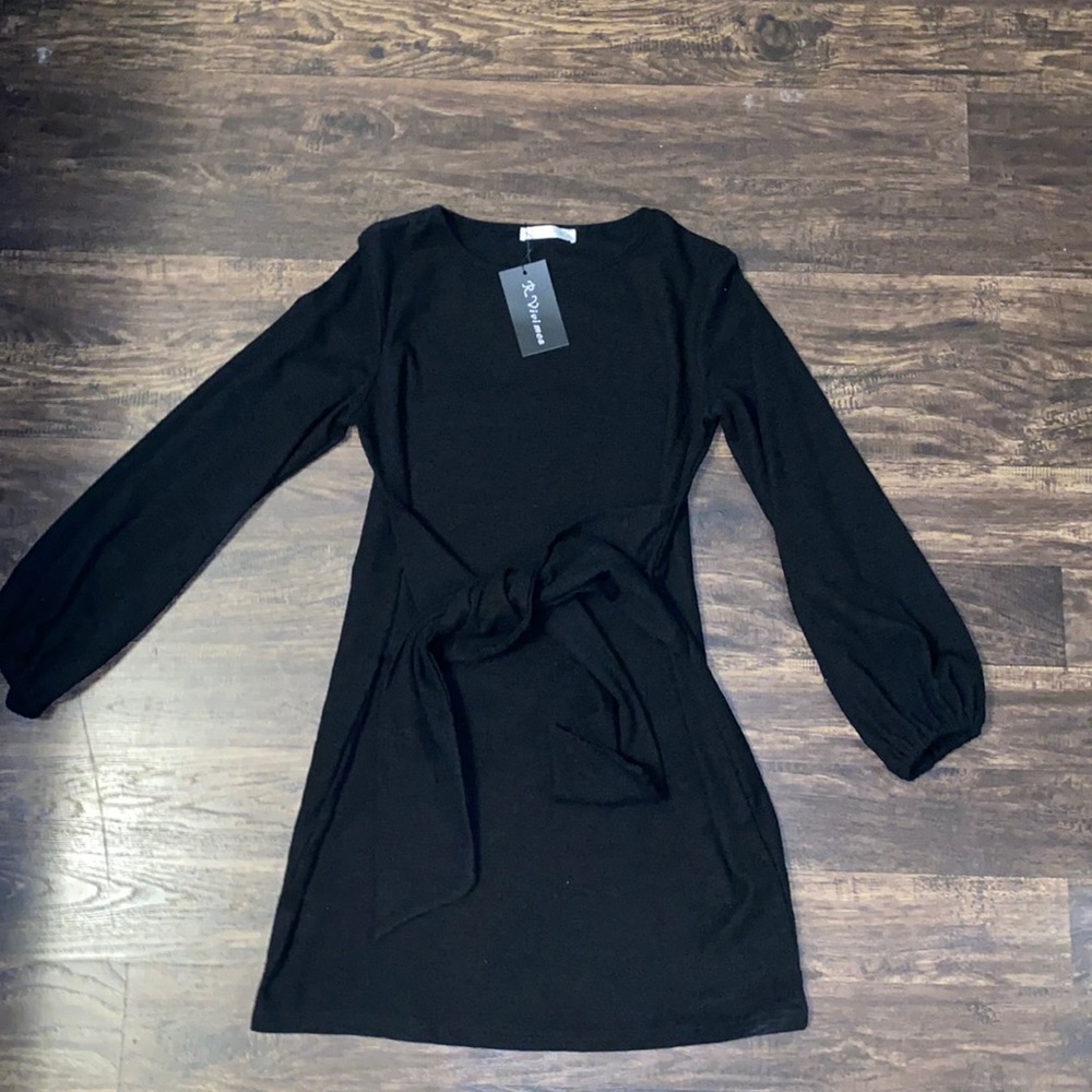 Long sleeve black dress size medium